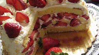 Reinwalds Bakery Huntington NY  Strawberry Shortcakes [upl. by Mathilda630]