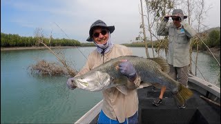 HUGE 117cm Barra [upl. by Buatti36]