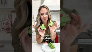 Grinch Strawberry Trees 💔🌲 momhacks christmas christmasdesserts holidaybaking holidayrecipe [upl. by Kiona]