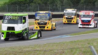 SPECTACULAIRE départ course 2 GrandPrix camions Nogaro 2018 [upl. by Torr]