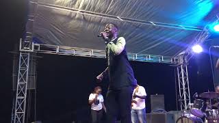 Abakazi abaguma by Sir Mesach Ssemakula Live performance [upl. by Halet530]