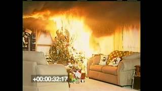 Kerstboom brand in de huiskamer [upl. by Mines]