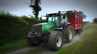 GRASSMEN  Green Fever  Valtra 8550 [upl. by Esilehs]