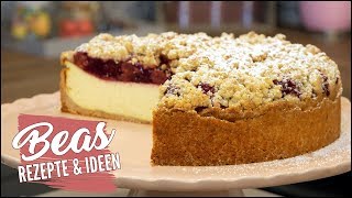 Streusel Käsekuchen Rezept mit Kirschfüllung  Cremig  fruchtig und knusprig [upl. by Einafats]