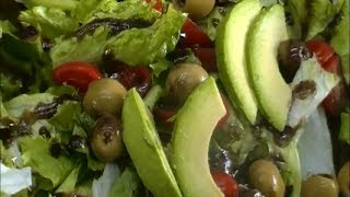 Ensalada con rica vinagreta de balsámico RecetasdeLuzMa [upl. by Neyugn]