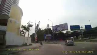 Johor Bahru UTC  Galeria Kotaraya  how to get there [upl. by Valenza601]