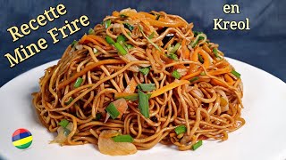 Recette Mine Frite Mauricienne en Kreol  Chow Mein Veg [upl. by Tamas]