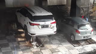 CUCI MOBIL HIDROLIK  HYDRAULIC LIFT CAR WASH [upl. by Rowena755]