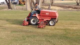 Toro Reelmaster 450D Driving working [upl. by Len25]