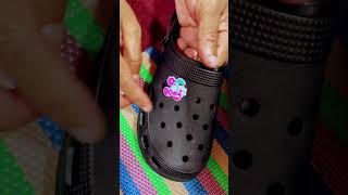 How to put Jibbitz in 🐊 crocs crocs firsttime inlove shorts [upl. by Villada]