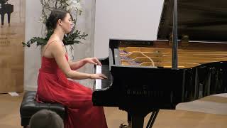 Nina Scheidmantel spielt Alexander Scriabin  Andante [upl. by Assirak]