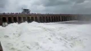 Karnataka releases 20000 cusecs of water to Tamil Nadu from KRS Dam [upl. by Murphy]