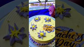 Simple cake design BakingDiary29 ytshortscake cakedecorating youtubeviralshorts cakedesign [upl. by Atniuq780]