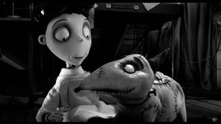 Frankenweenie  Movie Review [upl. by Adnyleb]