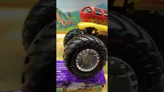 Hot Wheels Monster Trucks ｜Oscar Meyer Wienermobile hotwheels ホットウィール モントラ [upl. by Forester]