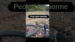 Salgo a la montaña a desestresarme y me sale una serpiente  shorts youtubeshorts short [upl. by Gustaf771]