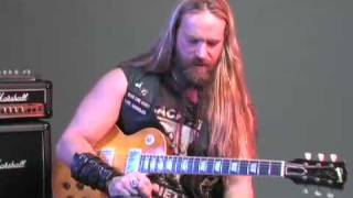 Zakk Wylde Shredsgets retarded [upl. by Olodort572]