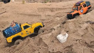 Pickup offroad in sea rc car muddingrc crawler 75 [upl. by Adnimra]