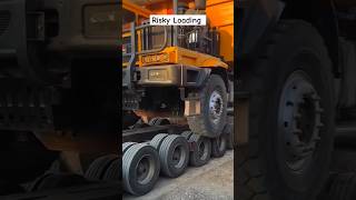 Best truck loader with best driving skills atrangicarkur ytshorts shorts truckdriver trucklife [upl. by Nylle]