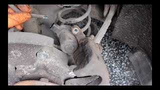 How to rewind AudiVW rear calliper with electric handbrake without scan tool [upl. by Ahsenom]