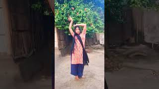 Sajon tumse peyar ke karai me bollywood love hindisong song dance shortdancevideo [upl. by Eitsirk]