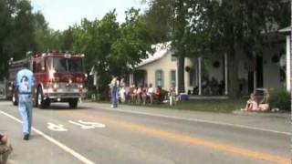 Mechanicsville Volunteer Fire Department Rolling Through The Village [upl. by Anen]