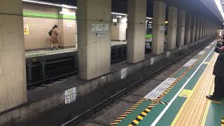 【都営新宿線 九段下駅】急行通過の音が怖い [upl. by Terchie273]