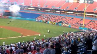 Marlins vuvuzelas noise [upl. by Mccahill]