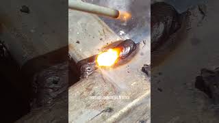 The secret to welding large gaps in thin square tubes howtowelding stickwelding welding [upl. by Mailliw425]