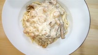 spaghetti sauce blanche et crevettes  معكرونة بالصلصة البيضاء و القمرون طعم لا يقاوم [upl. by Annirok513]