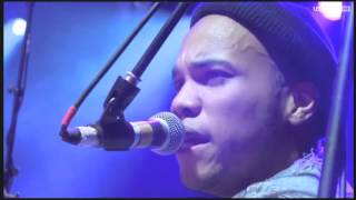 Anderson Paak at the Worldwide Awards 2016 [upl. by Arremat]