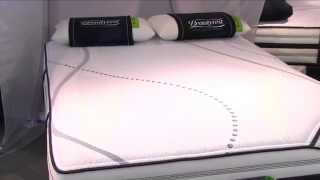 Simmons Beautyrest Recharge Hybrid Rialta Plush Mattress [upl. by Burchett476]