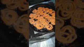 🍘 जलेबी बनाने का आसान तरीका 😋😍  shorts  Rasili Jalebi  jalebi youtubeshorts kasarekitchen [upl. by Etteval]