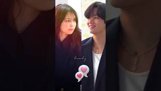 V and Jennies sweet interaction in the airport ☘️🐻taennie taennieisreal [upl. by Nilrah]