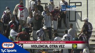 Los violentos incidentes entre los hinchas de Deportivo Merlo [upl. by Orva]