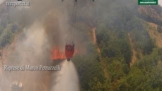 L ELICOTTERO ANTI INCENDIO AB 412 1515 EMERGENZA AMBIENTALE [upl. by Eniarral]