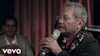 Armando Manzanero  Me Dijeron Que Estás Bien En Vivo [upl. by Mas]