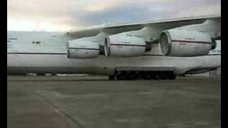 Ukrainian Antonov 225 Mriya the biggest plane in the world before it was destroyed [upl. by Neuburger]