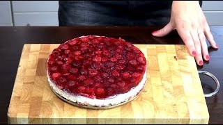 DIY HIMBEERMASCARPONETORTE Rezept  Anleitung Eva backt für euch  deutsch [upl. by Zelde]