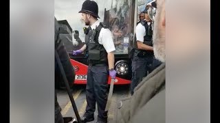 London 16 yo boy arrested for carrying Machete [upl. by Tab]