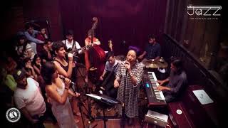 Lucia  Wonderful by Lianne La Havas 24th June 2017  Delhi [upl. by Peace]