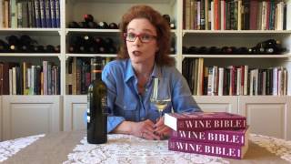 The Wine Clip Know Albariño  6 Key Facts [upl. by Dario650]