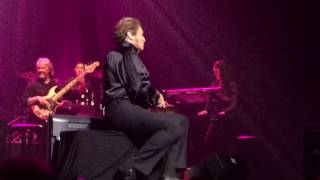 Engelbert Humperdinck quotTen Guitarsquot [upl. by Eedak298]