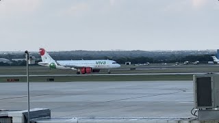 Viva Aerobus A320 landing at San Antonio Intl [upl. by Nial795]