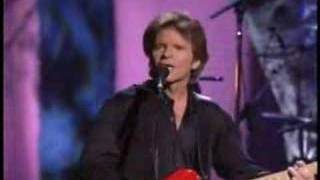 John Fogerty  Wholl stop the rain live [upl. by Ynaffad]