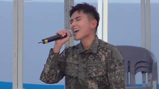 김려욱RYEOWOOK I amp 우주를 줄게 리허설 장면 지상군페스티벌171009 [upl. by Sawyere]