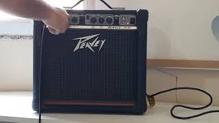 Review do Peavey Rage 158 [upl. by Rodmun688]