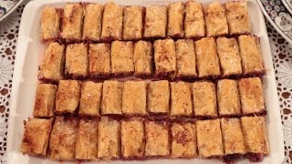 Vişneli Tahinli Baklava Tarifi [upl. by Keener721]