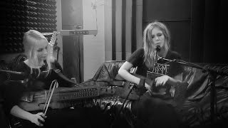 Myrkur  Himlen Blev Sort Live on Lyre  Nyckelharpa [upl. by Eednarb909]