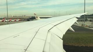 Jetstar Boeing 7878 Dreamliner takeoff at Melbourne [upl. by Tiphanie930]